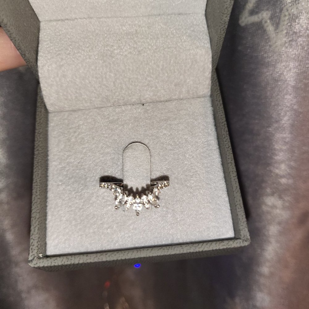 Sz 6 Crown half eternity Marquise diamond ring 14k w gold